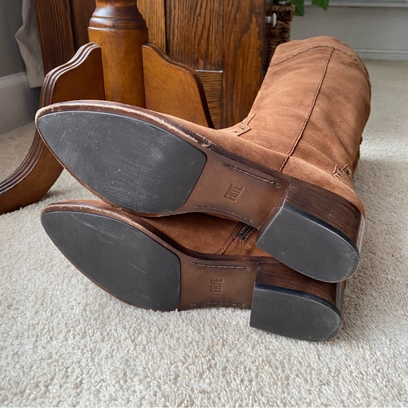 Frye Ray Grommet Brown Suede Women's Boots 9.5 NWOT - Picture 9 of 15